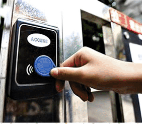 門禁卡或鑰匙易丟失、遺忘、復(fù)制